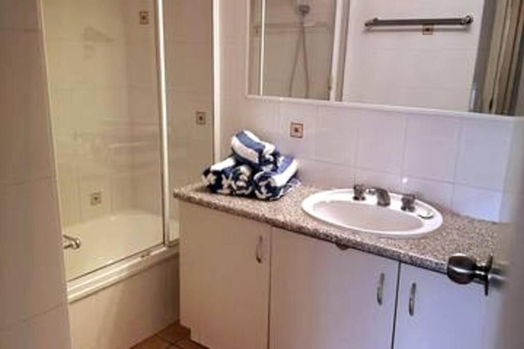 2 Bedroom Ocean View - Alexandria Apartments -Alexandra Headland Maroochydore Ngoại thất bức ảnh